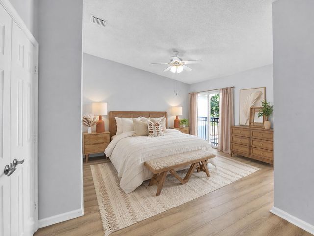 8297 Via Leonessa, Boca Raton, FL 33433