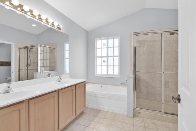 8297 Via Leonessa, Boca Raton, FL 33433