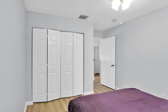 8297 Via Leonessa, Boca Raton, FL 33433