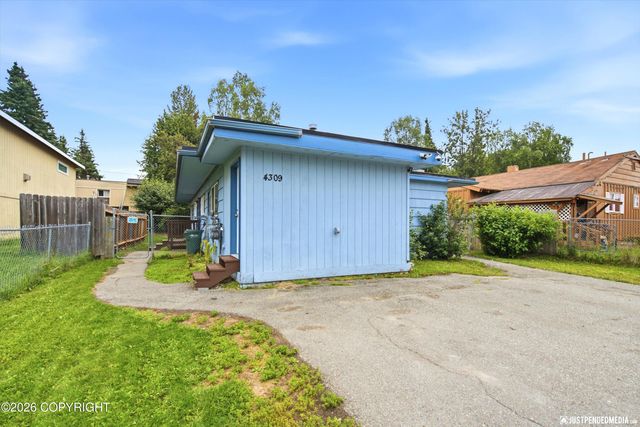 4309 Cope Street, Anchorage, AK 99503
