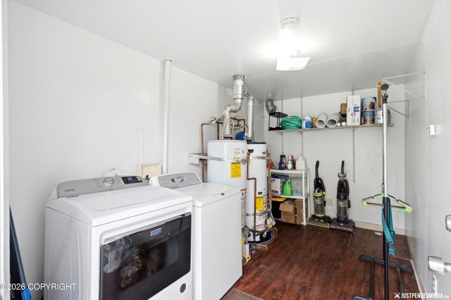 4309 Cope Street, Anchorage, AK 99503