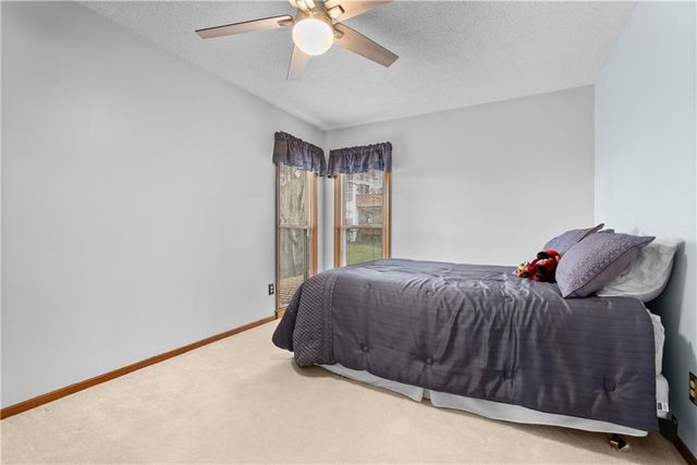 311 NE Wicklow Court, Lee's Summit, MO 64064