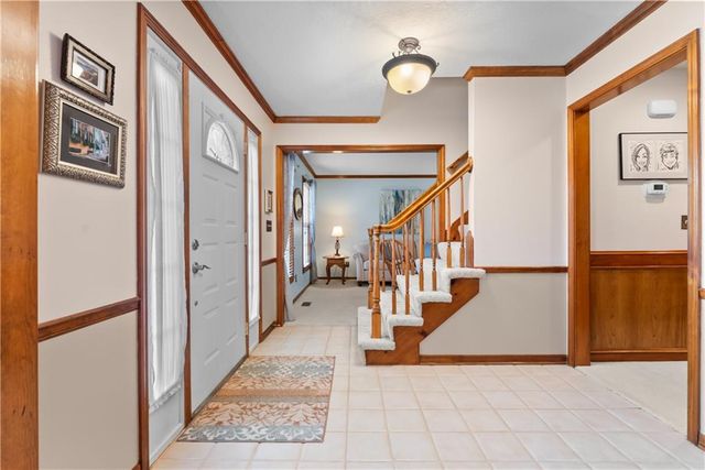 311 NE Wicklow Court, Lee's Summit, MO 64064