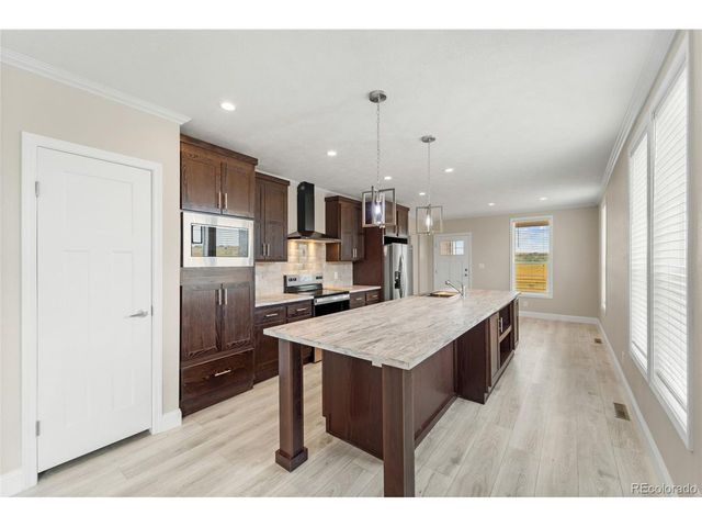 4828 Hicklin Dr, Colorado City, CO 81019