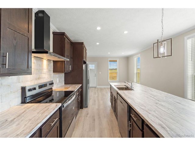 4828 Hicklin Dr, Colorado City, CO 81019