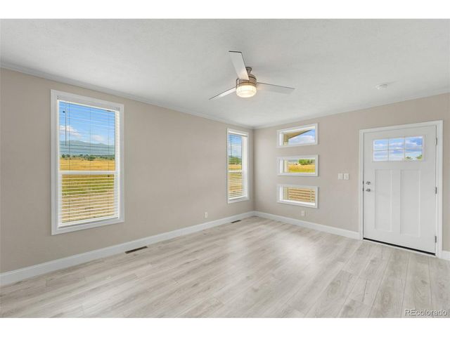 4828 Hicklin Dr, Colorado City, CO 81019