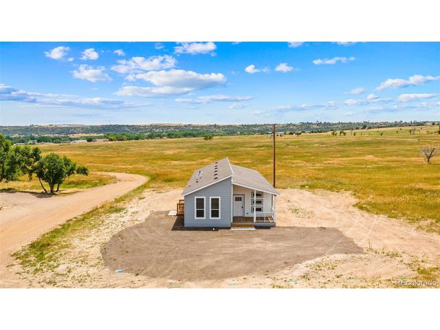 4828 Hicklin Dr, Colorado City, CO 81019