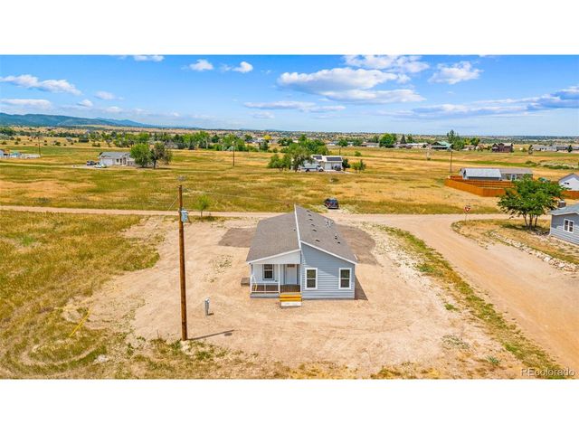 4828 Hicklin Dr, Colorado City, CO 81019