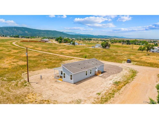 4828 Hicklin Dr, Colorado City, CO 81019