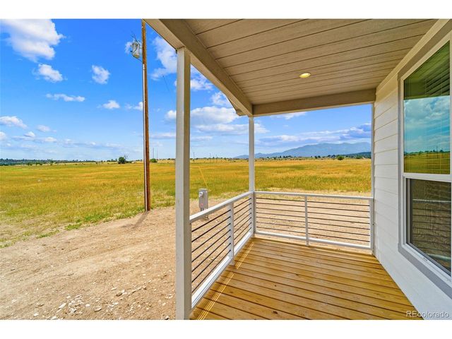 4828 Hicklin Dr, Colorado City, CO 81019