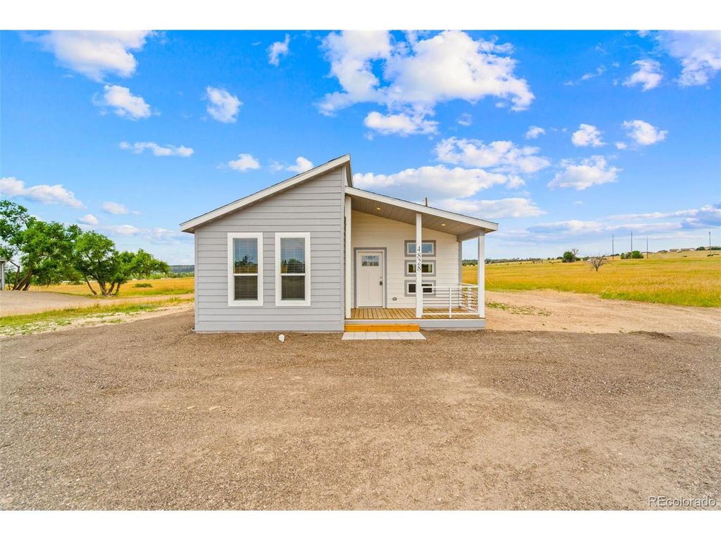 4828 Hicklin Dr, Colorado City, CO 81019