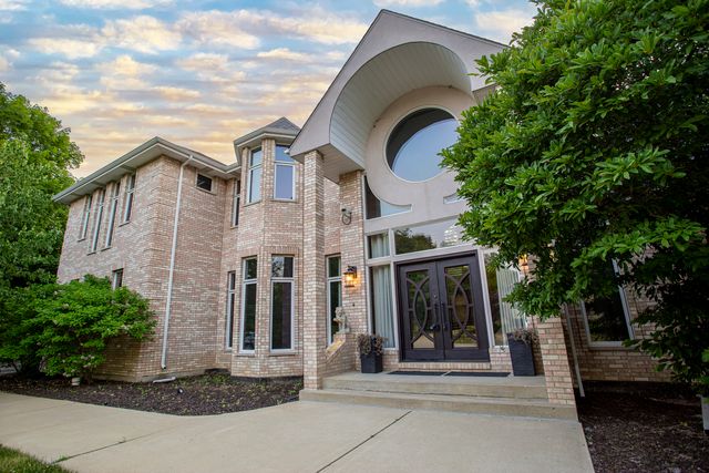 20602 Abbey Drive, Frankfort, IL 60423