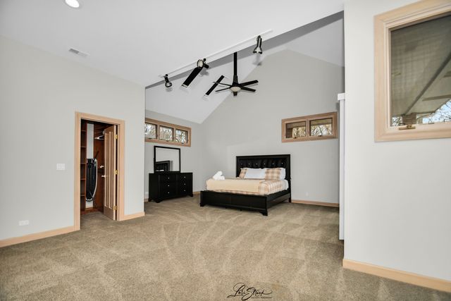 20602 Abbey Drive, Frankfort, IL 60423