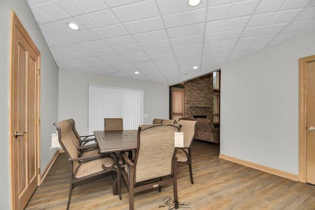 20602 Abbey Drive, Frankfort, IL 60423