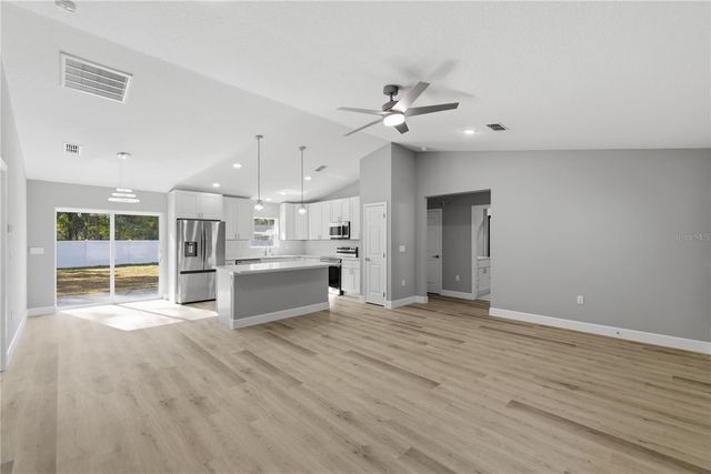 7020 SE 123RD PLACE, Belleview, FL 34420