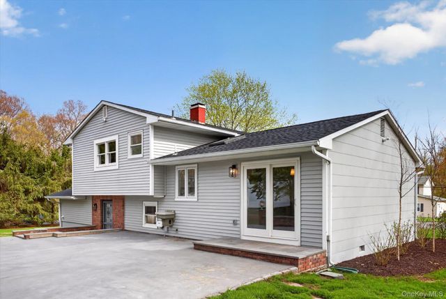 24 Somerston Road, Yorktown Heights, NY 10598