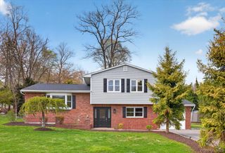 24 Somerston Road, Yorktown Heights, NY 10598