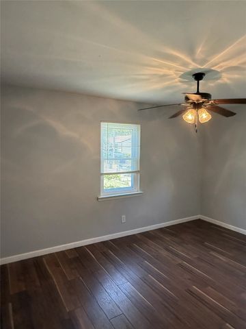 2374 Talco Dr, Dallas, TX 75241