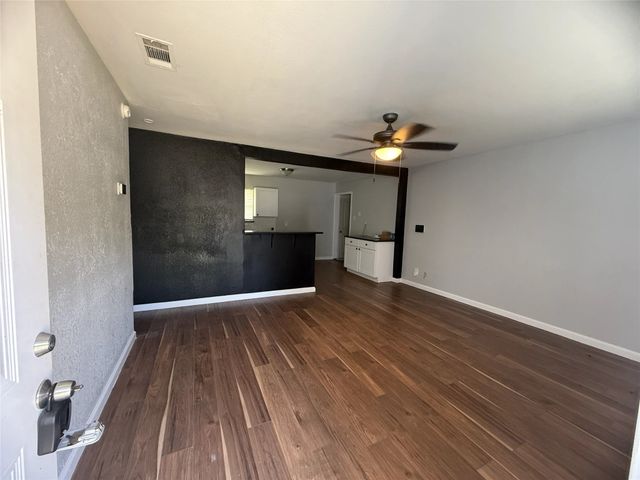 2374 Talco Dr, Dallas, TX 75241