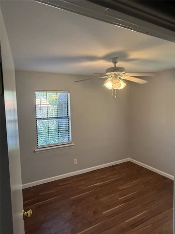 2374 Talco Dr, Dallas, TX 75241