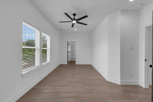 8136 Chateau Street, Houston, TX 77028