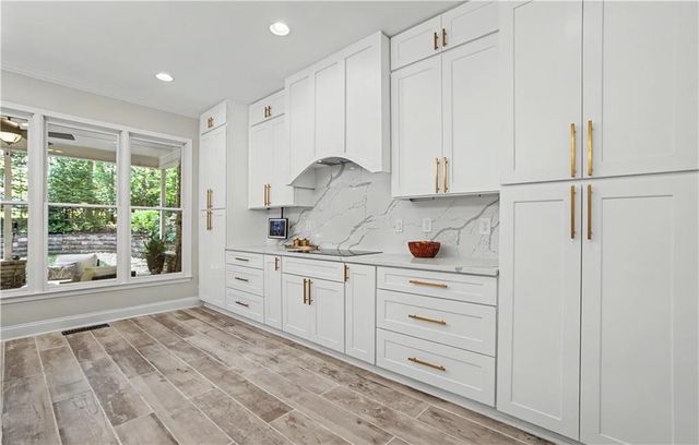 3610 Lively Oak Drive, Jefferson, GA 30549