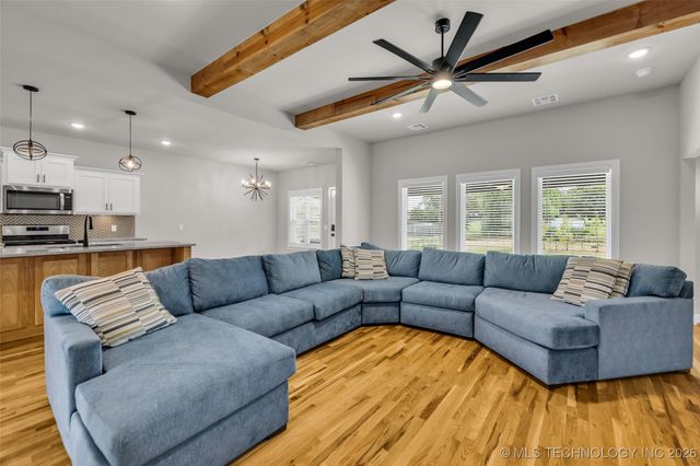 709 N 24th Street, Collinsville, OK 74021