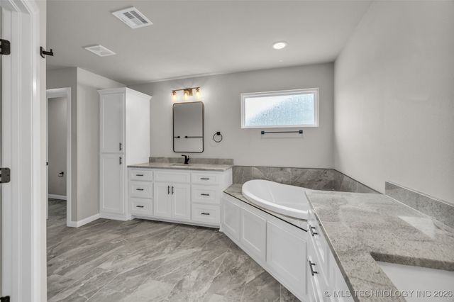 709 N 24th Street, Collinsville, OK 74021