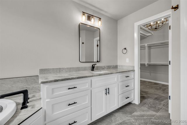 709 N 24th Street, Collinsville, OK 74021