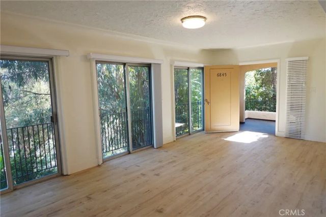 6845 Alta Loma Terrace, Los Angeles, CA 90068