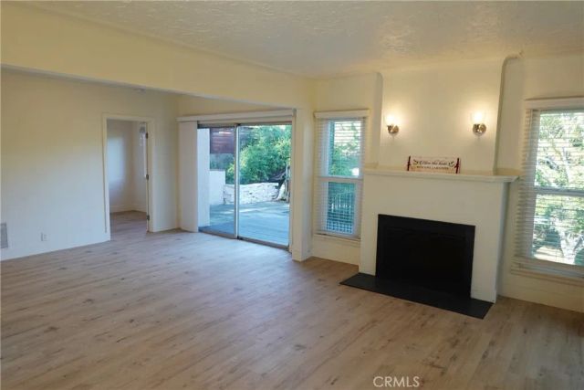 6845 Alta Loma Terrace, Los Angeles, CA 90068