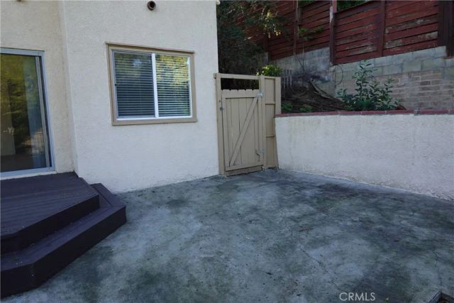 6845 Alta Loma Terrace, Los Angeles, CA 90068