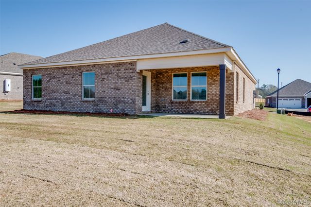 36 Coolidge Drive, Wetumpka, AL 36092