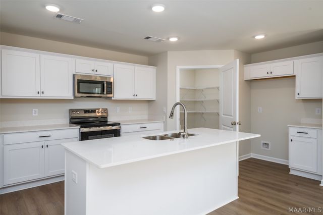 36 Coolidge Drive, Wetumpka, AL 36092