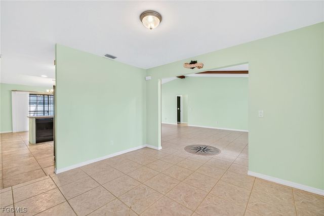 2531 SE 25th AVE, Cape Coral, FL 33904