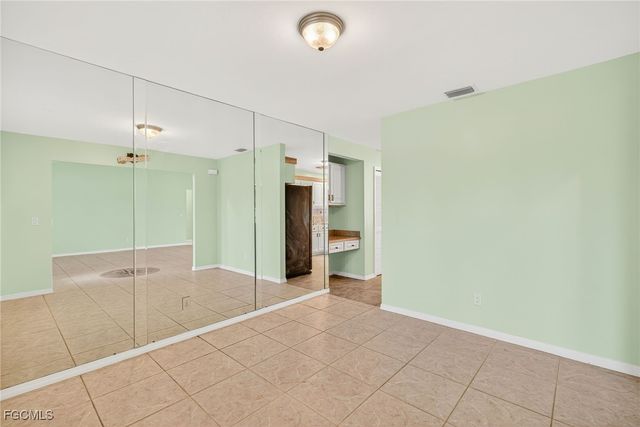 2531 SE 25th AVE, Cape Coral, FL 33904