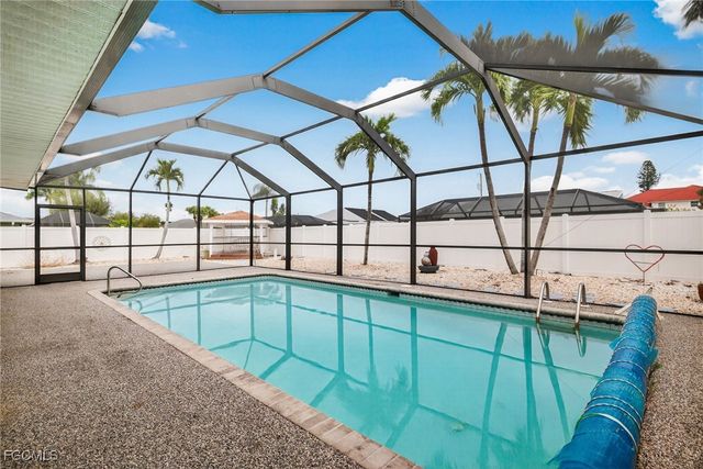 2531 SE 25th AVE, Cape Coral, FL 33904