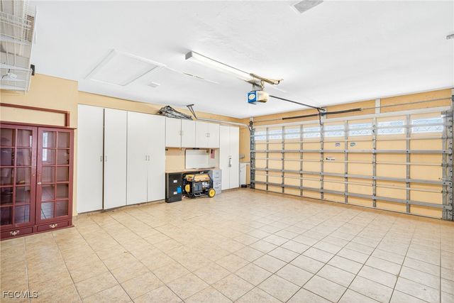 2531 SE 25th AVE, Cape Coral, FL 33904