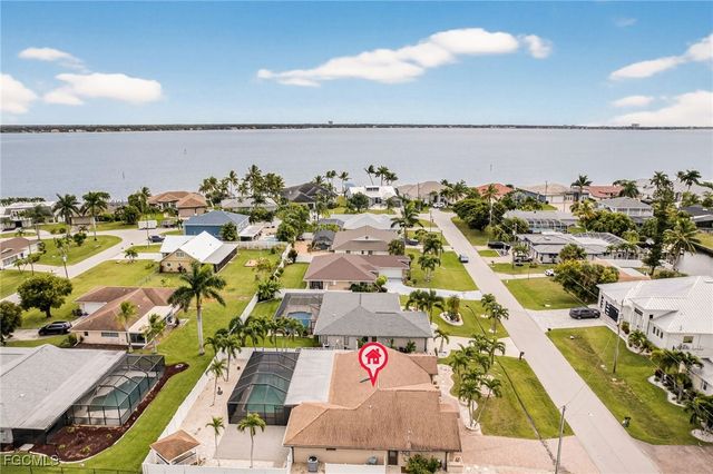 2531 SE 25th AVE, Cape Coral, FL 33904