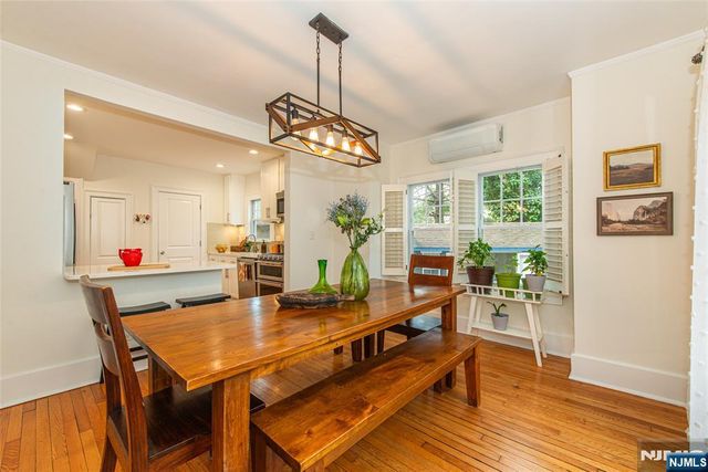 14 Northview Avenue, Montclair, NJ 07043