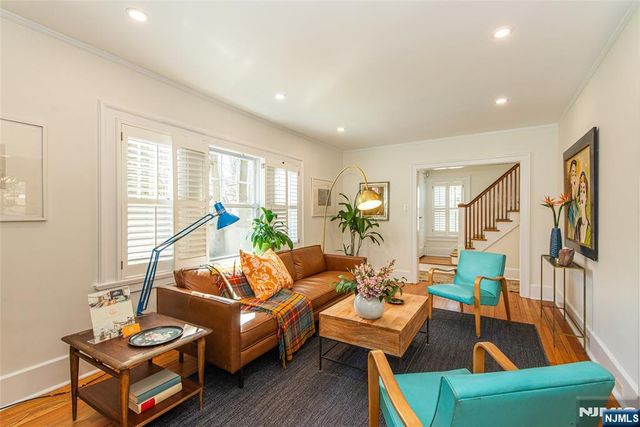 14 Northview Avenue, Montclair, NJ 07043