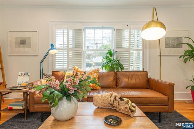 14 Northview Avenue, Montclair, NJ 07043