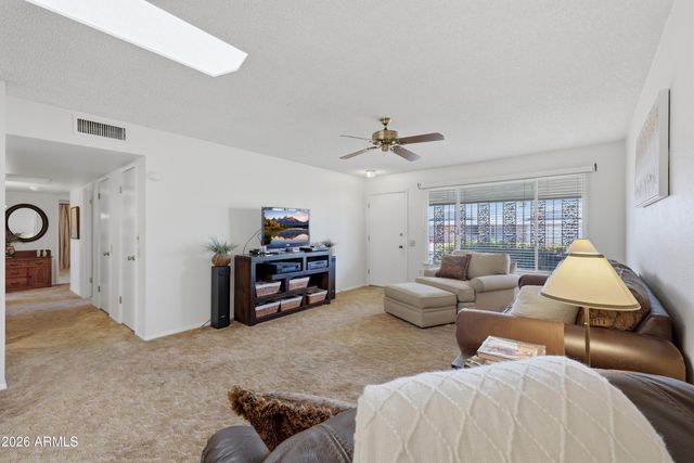 9726 W ALABAMA Avenue, Sun City, AZ 85351