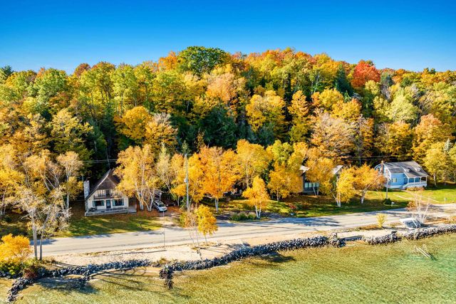 1205 E South Shore Drive, Crystal Lake Twp, MI 49635