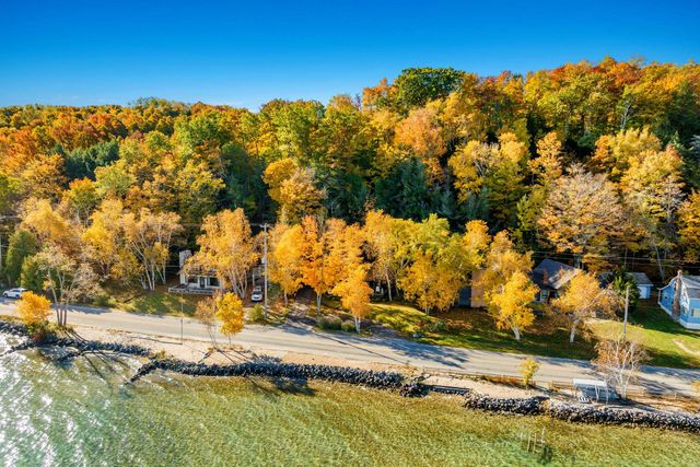 1205 E South Shore Drive, Crystal Lake Twp, MI 49635