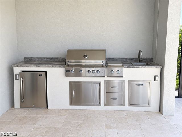 18220 Wildblue BLVD, Fort Myers, FL 33913