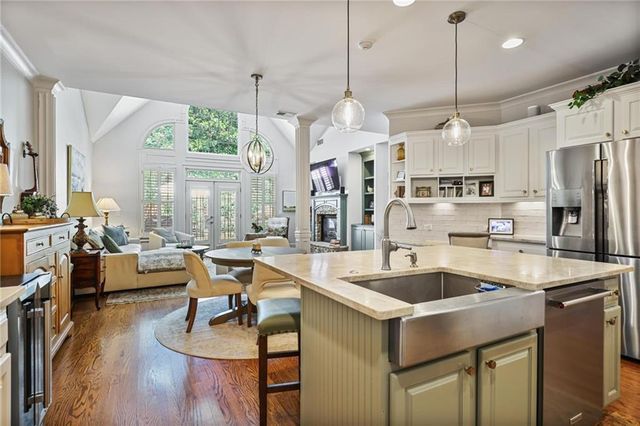 3008 Village Green Circle, Roswell, GA 30075