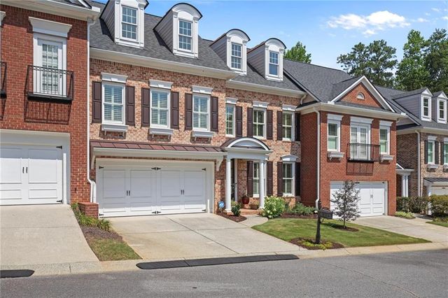 3008 Village Green Circle, Roswell, GA 30075