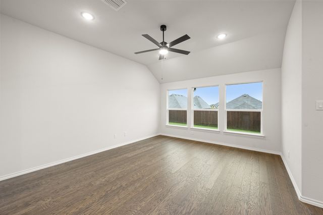 915 Madeline Lane, Cleburne, TX 76033