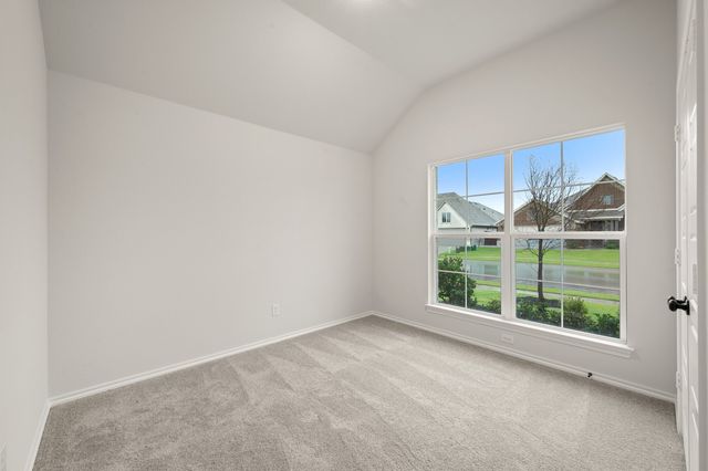 915 Madeline Lane, Cleburne, TX 76033